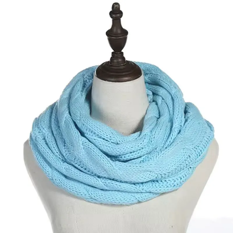 Strick Loopschal grob gestrickt, Schlauchschal, Winter Strickschal, Rundschal, Damenschal, Herbst & Winter Essentials, Farbe Himmelblau